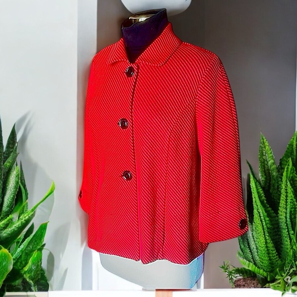 Protégé Montreal Lipstick Red & Black Ribbed Striped w/ 3-Quarter Sleeves Jacket - Picture 4 of 16